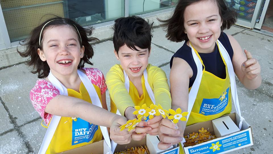 Kanes Girls Sell Daffodil Pins