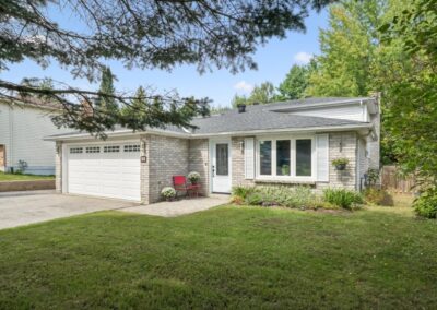 23 Maypark Dr, Bracebridge